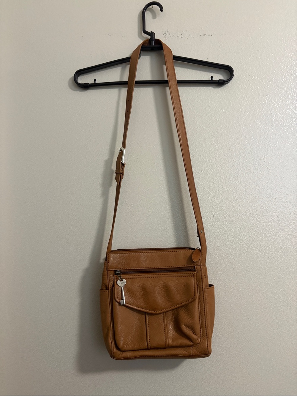 Vintage Leather Fossil Crossbody Medium Size Multiple Zipper Compartments Purse - Picture 2 of 12
